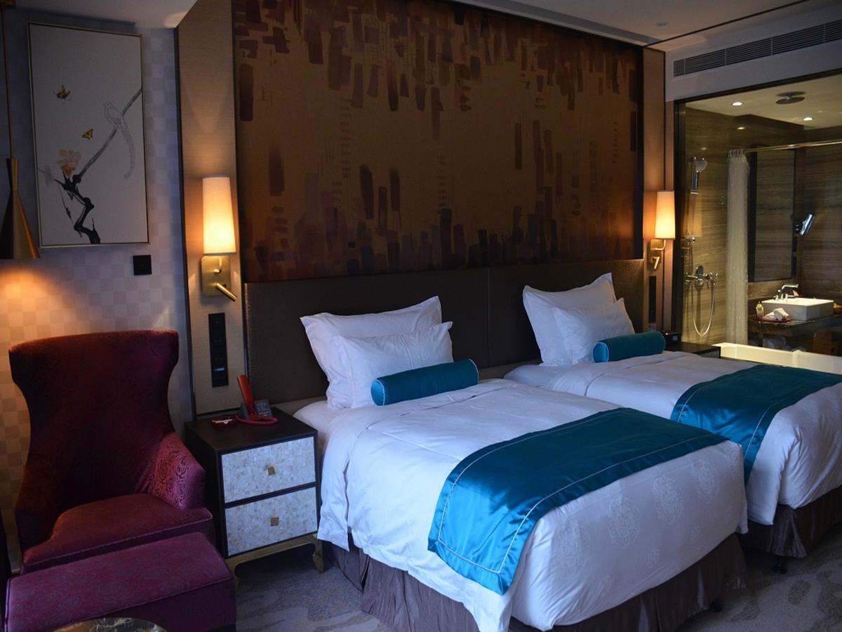 Ximei Continental Hotel شيجياتشوانج المظهر الخارجي الصورة